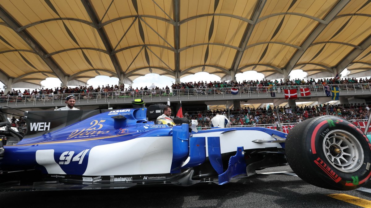 Pascal Wehrlein před závodem v Malajsii