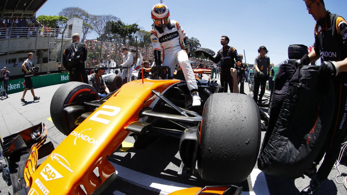 Stoffel Vandoorne před závodem v Brazílii