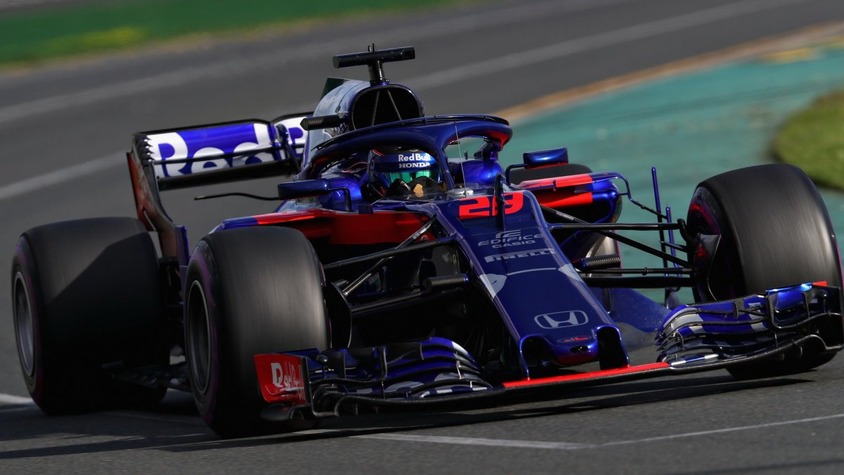 Brendon Hartley v závodě v Melbourne v Austrálii