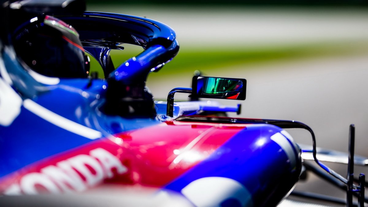 Brendon Hartley v závodě v Melbourne v Austrálii