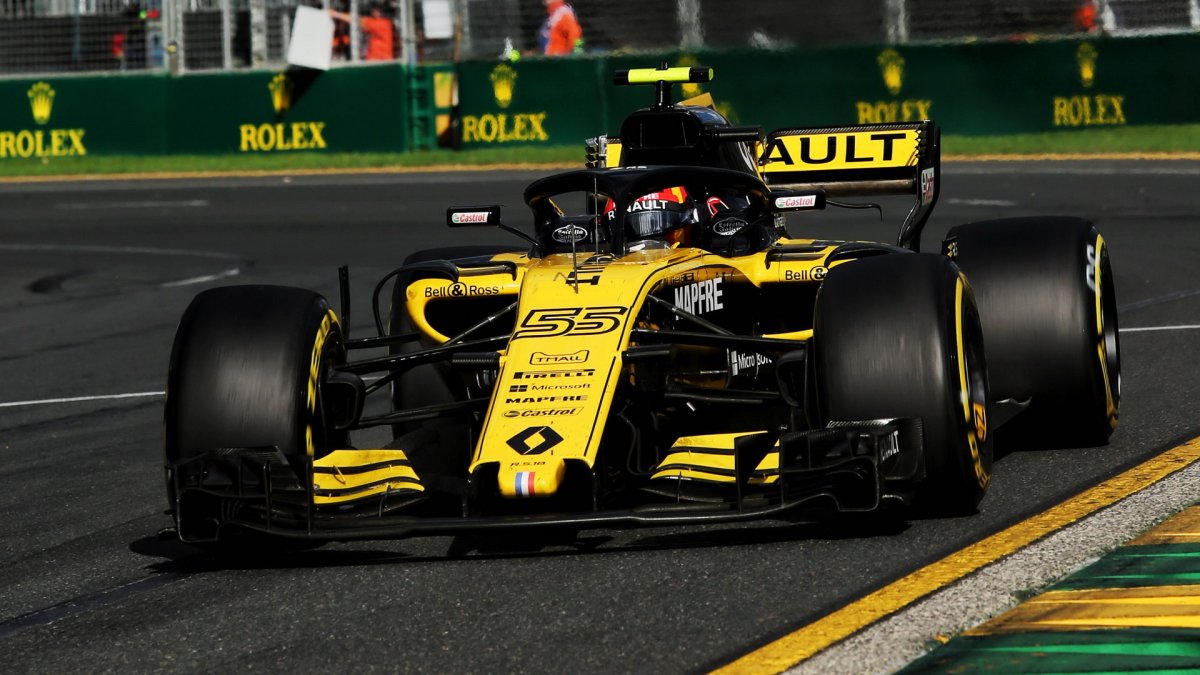 Carlos Sainz v závodě v Melbourne v Austrálii