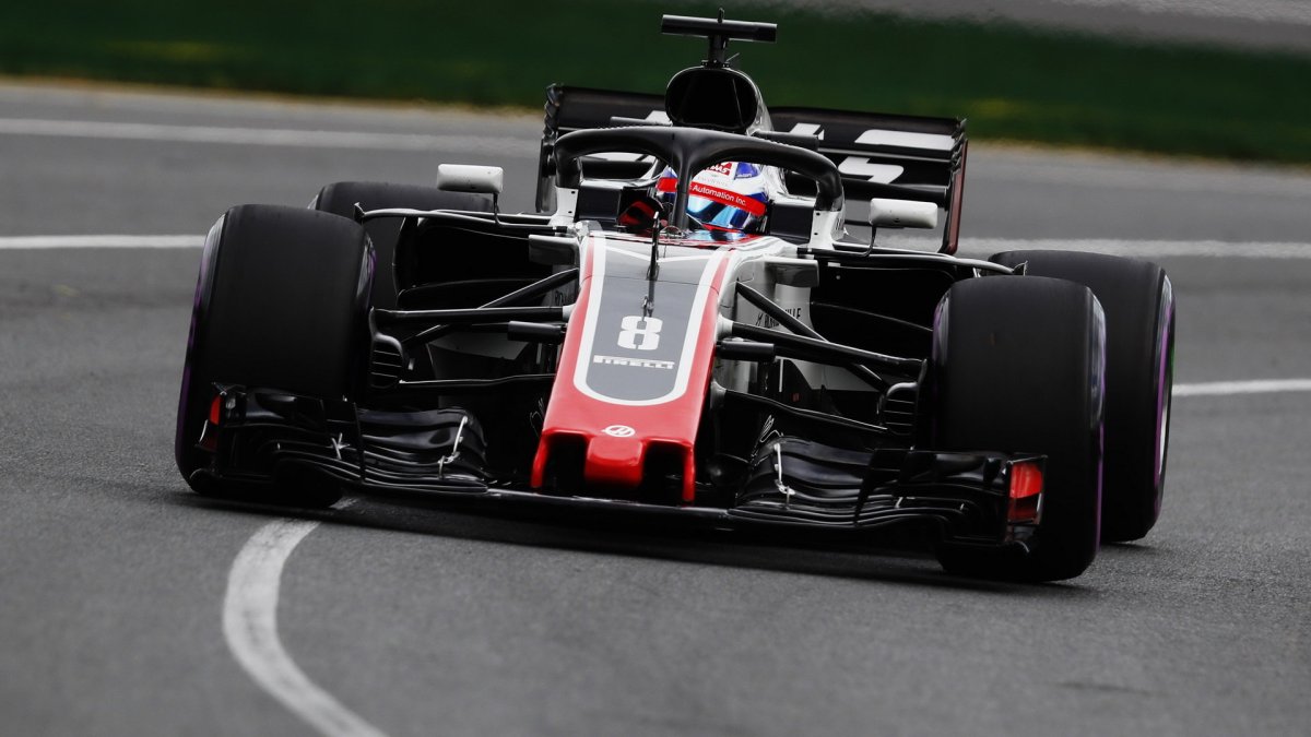 Romain Grosjean v kvalifikaci v Melbourne v Austrálii
