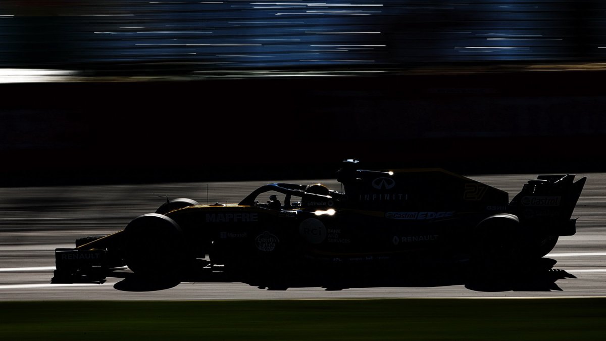 Nico Hülkenberg při pátečním tréninku v Melbourne v Austrálii