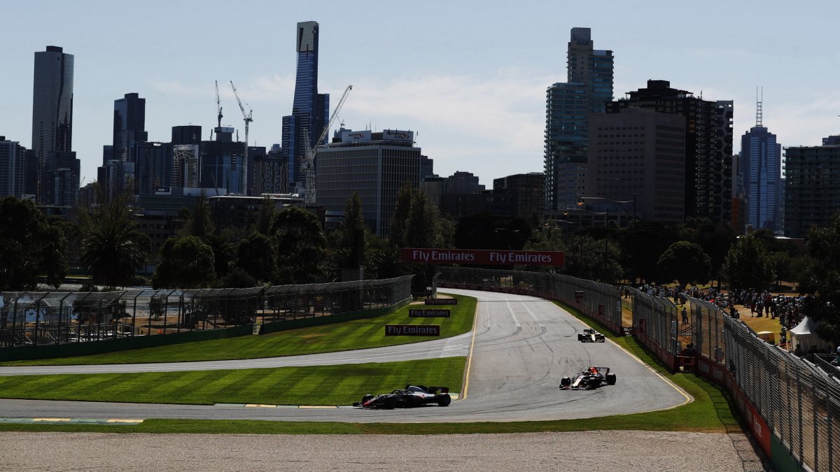 Páteční trénink v Melbourne v Austrálii