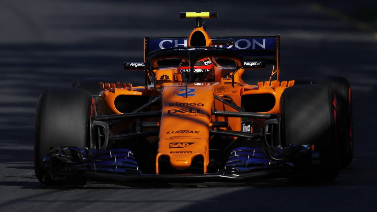 Stoffel Vandoorne při pátečním tréninku v Melbourne v Austrálii