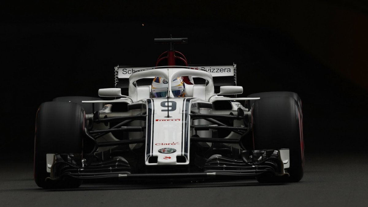 Marcus Ericsson v tréninku v Monaku