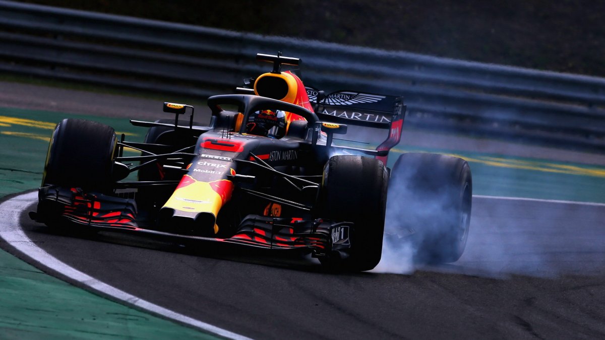 Daniel Ricciardo v závodě v Maďarsku