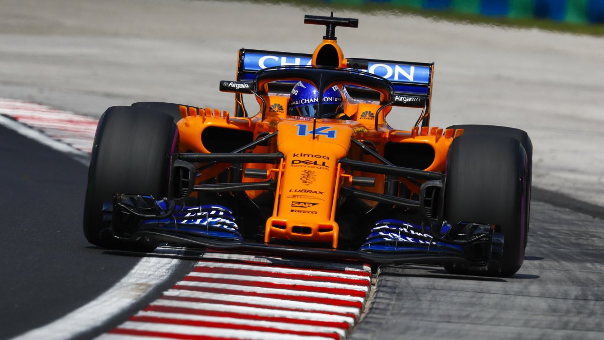 Fernando Alonso v třetím tréninku v Maďarsku