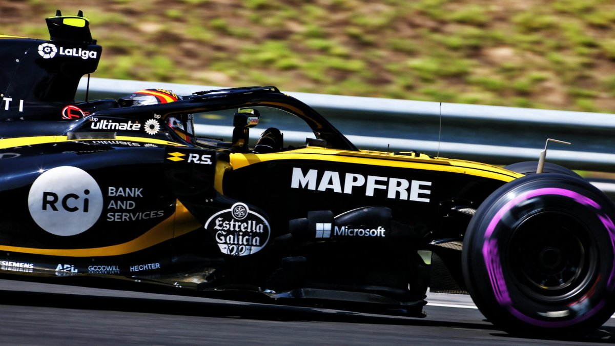 Carlos Sainz v třetím tréninku v Maďarsku