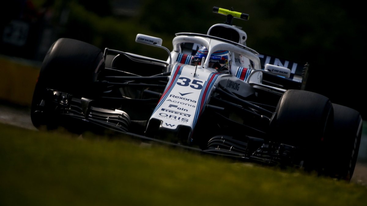 Sergej Sirotkin v tréninku v Maďarsku