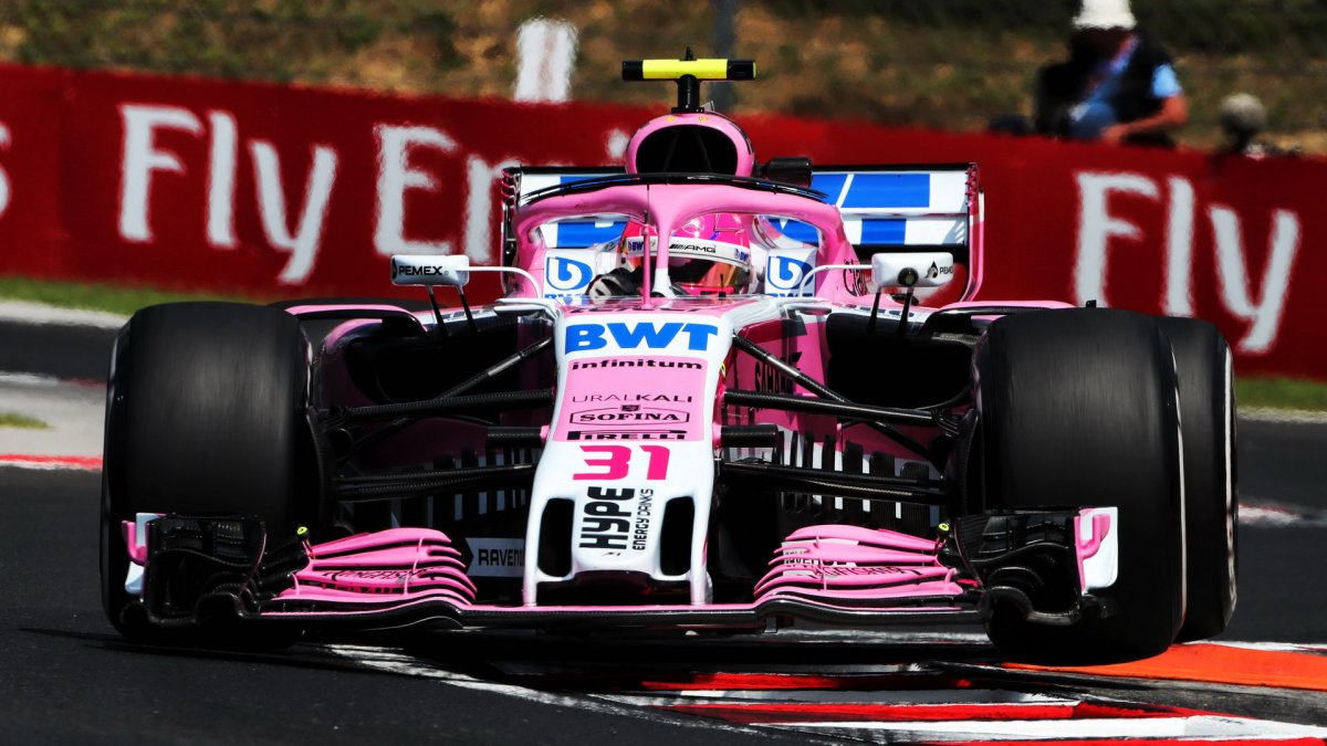 Esteban Ocon v tréninku v Maďarsku