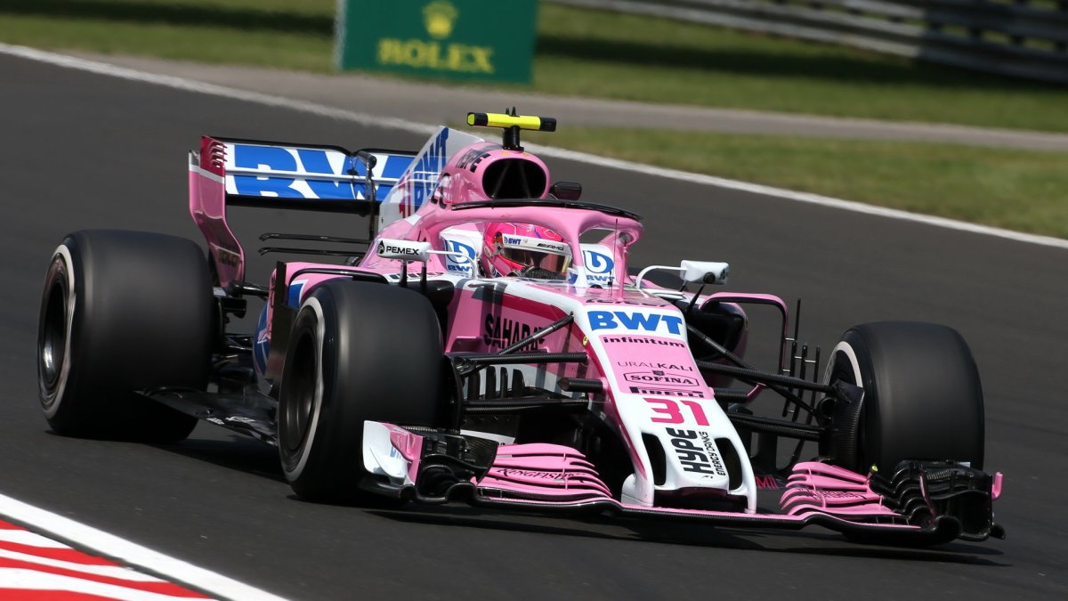 Esteban Ocon v tréninku v Maďarsku