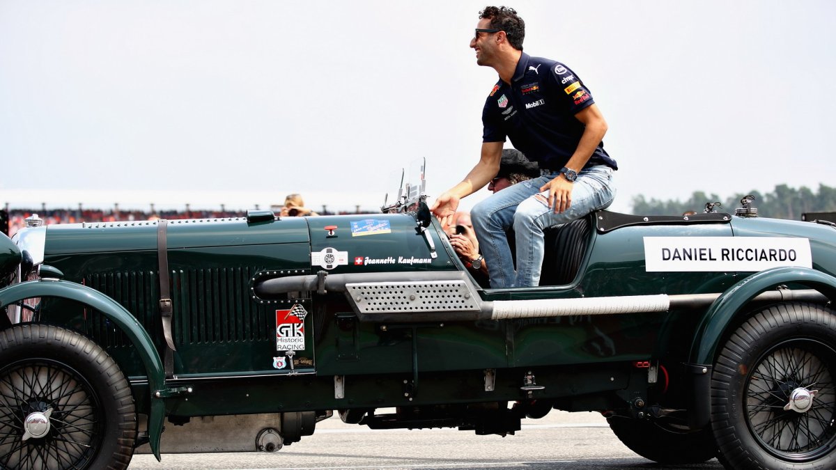 Daniel Ricciardo při prezentaci před závodem v Německu