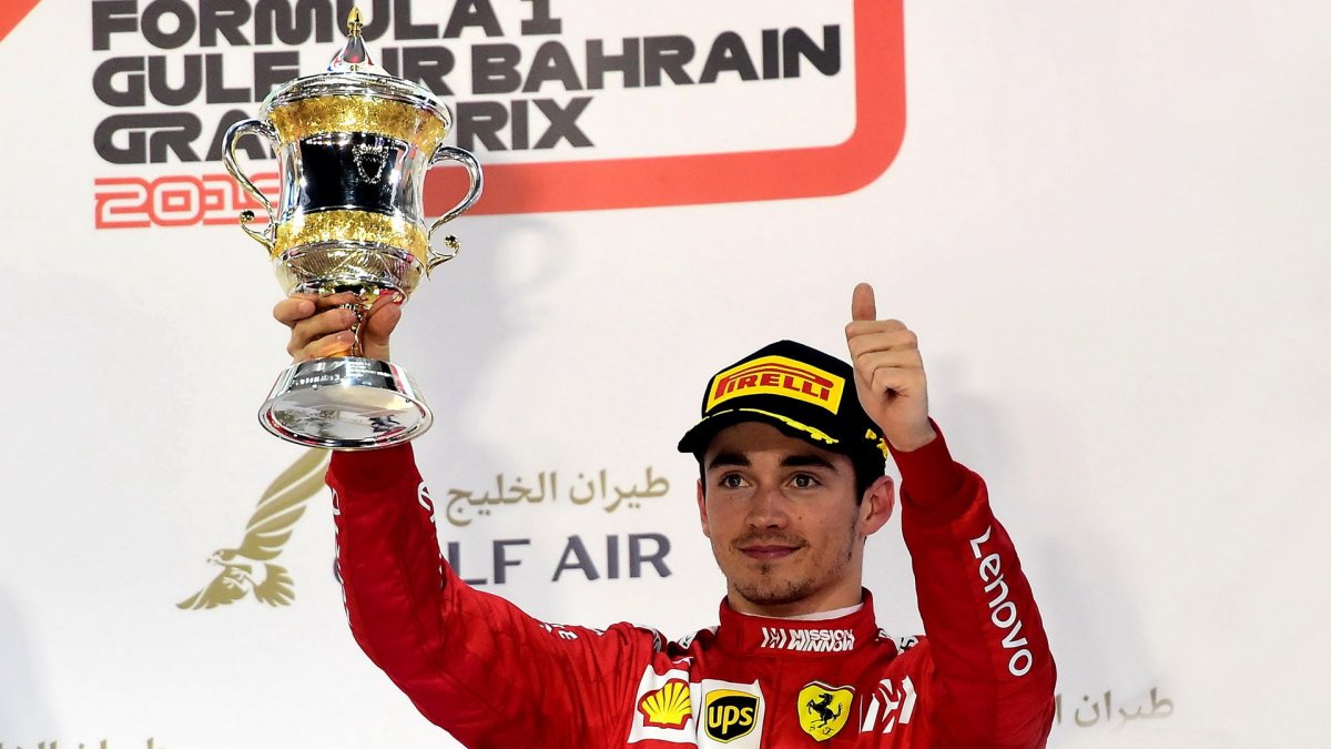 Charles Leclerc v závodě v Bahrajnu