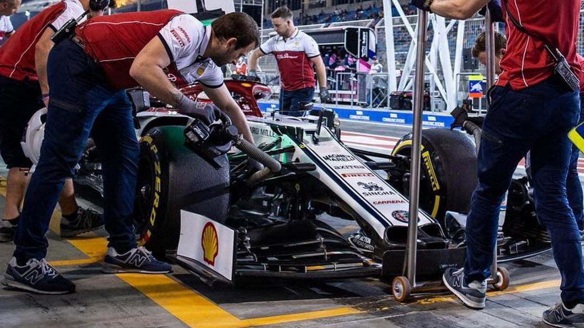 Kimi Räikkönen v trénink v Bahrajnu
