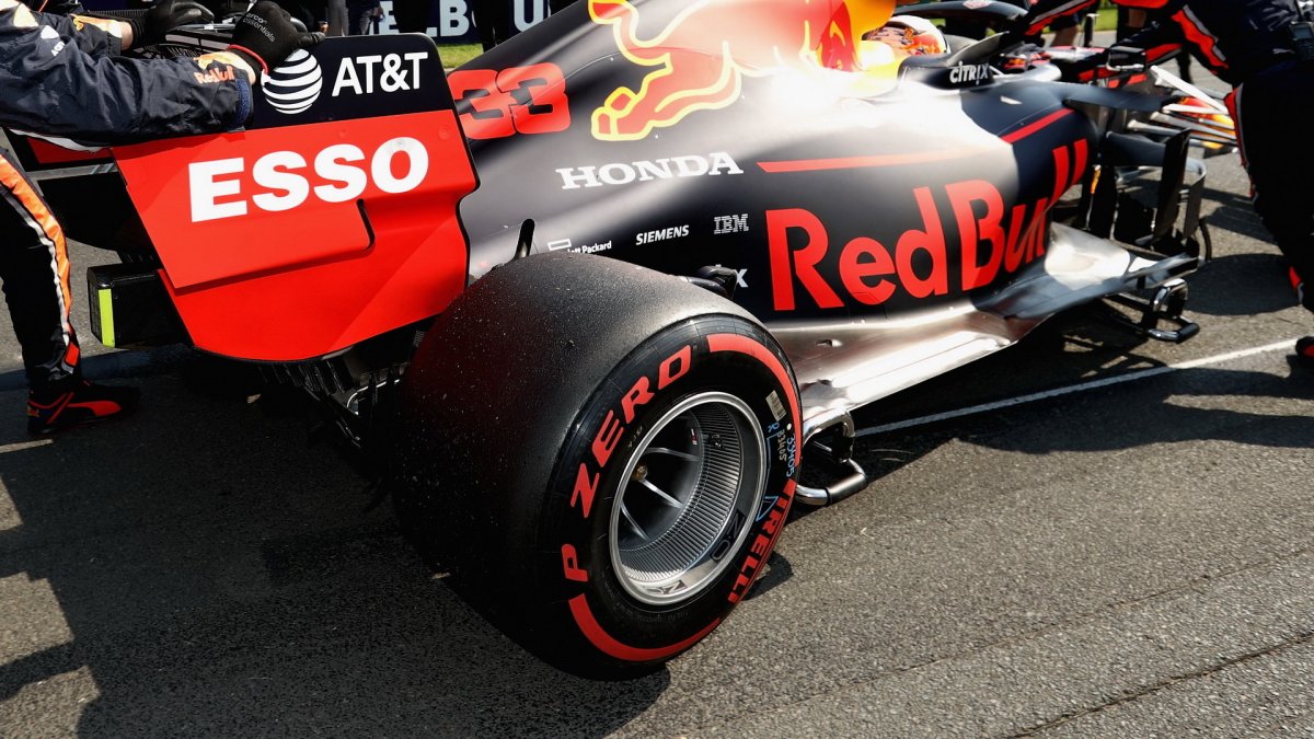 Max Verstappen před závodem v Melbourne