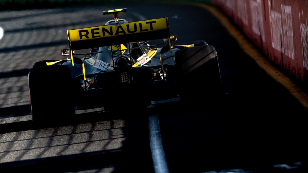 Nico Hülkenberg v závodě v Melbourne