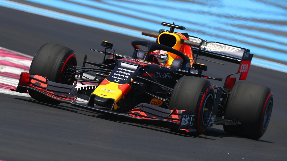 Max Verstappen v tréninku ve Francii