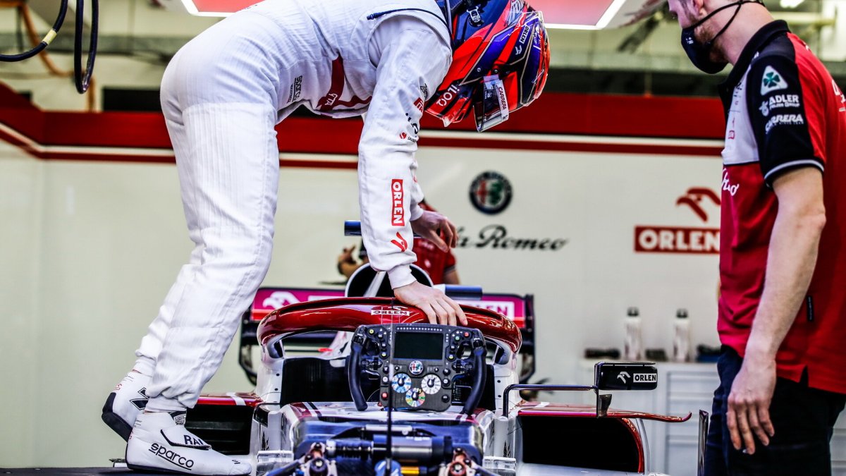 Kimi Räikkönen - páteční trénink v Bahrajnu