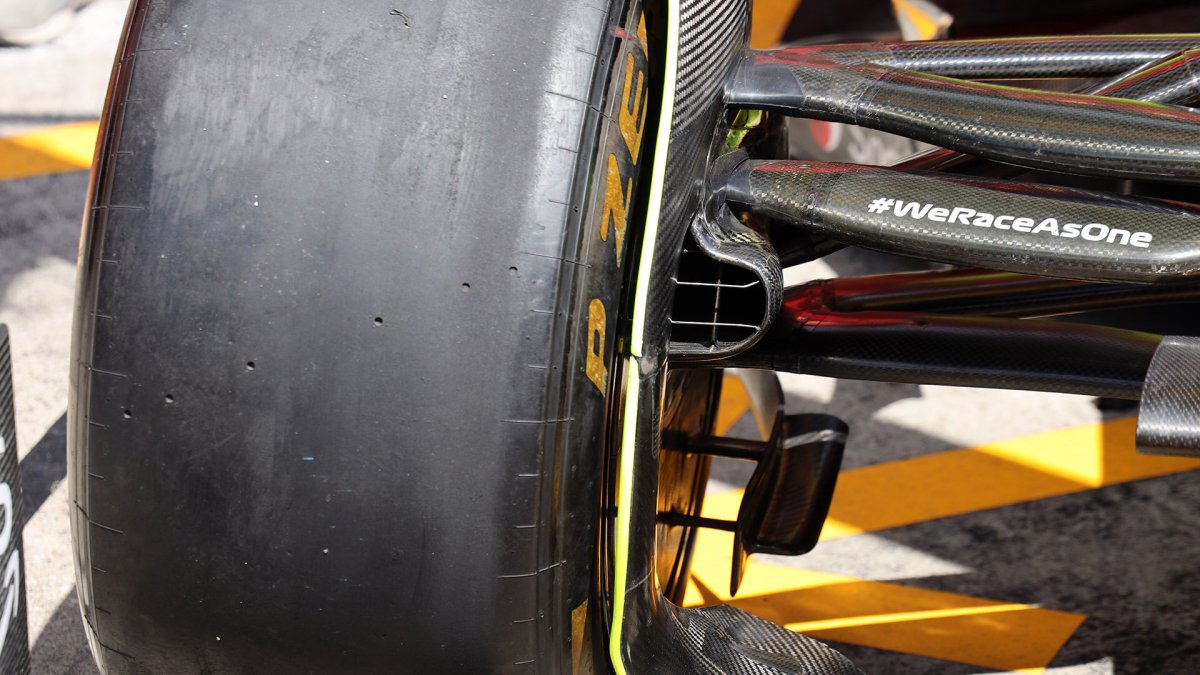 Brzdové kanálky McLarenu