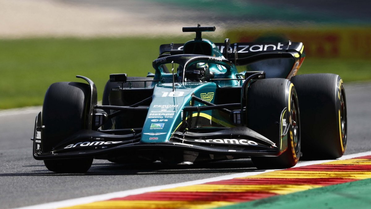 Lance Stroll v závodě v Belgii