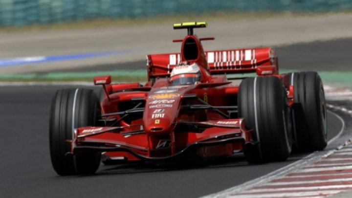 Räikkönen přivezl v roce 2007 Ferrari zatím poslední titul
