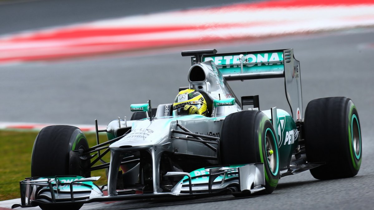 Mercedes F1 W04