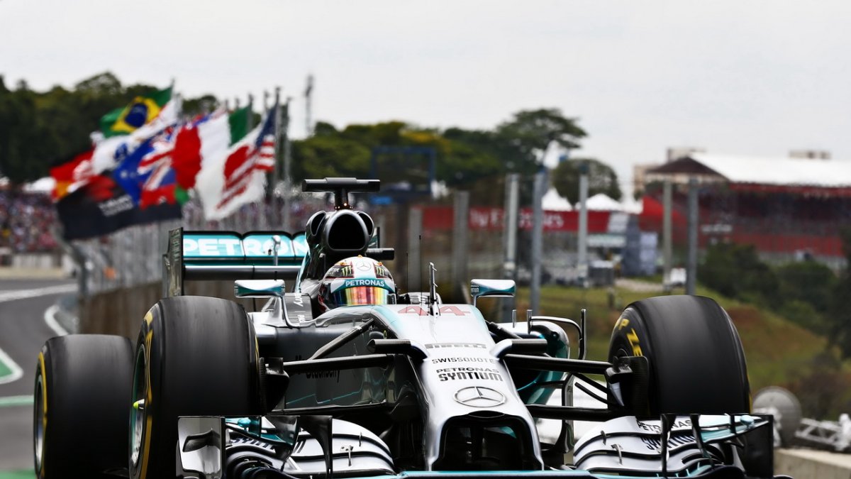 Hamilton, Lewis