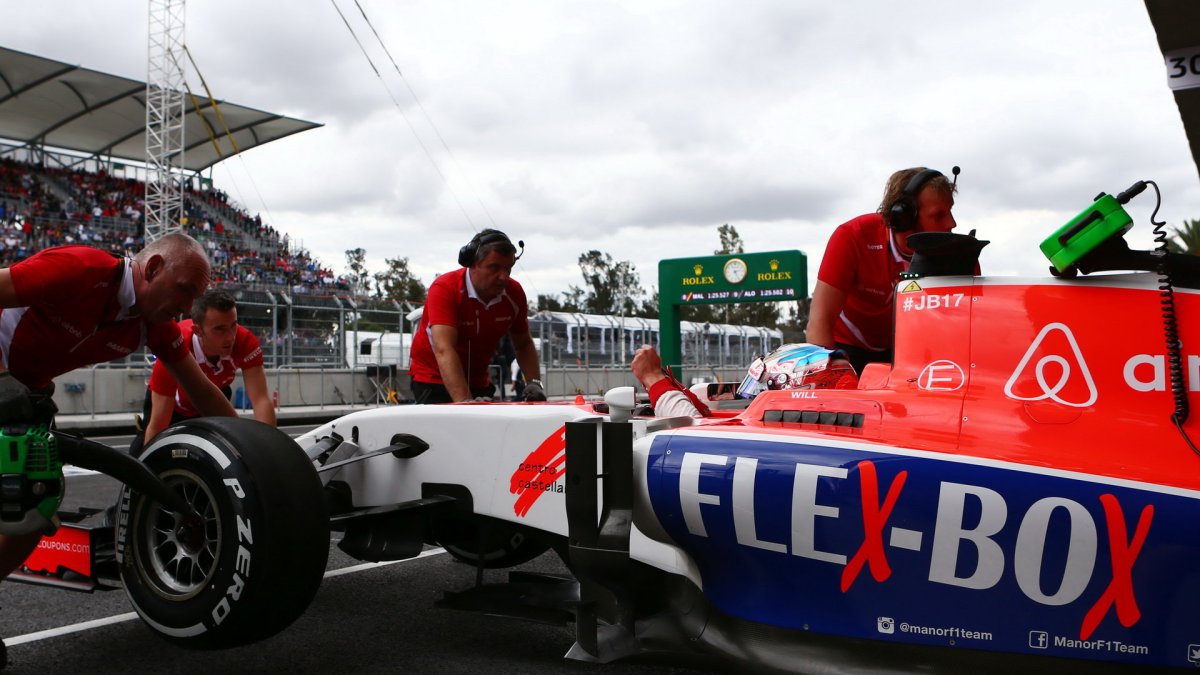 Will Stevens v Mexiku