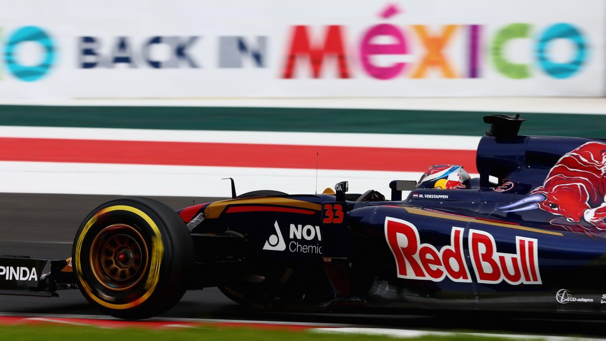 Max Verstappen v Mexiku