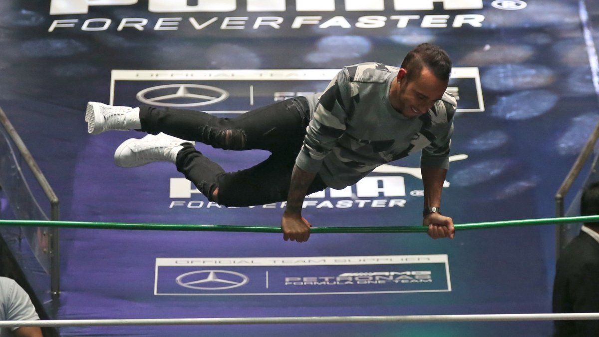 Lewis Hamilton před začátkem závodního víkendu v Mexiku