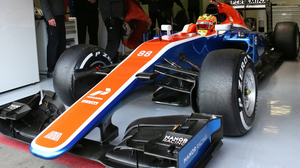 Rio Harjanto s novým vozem Manor MRT05