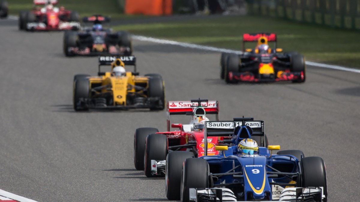 Marcus Ericsson v závodě v Číně
