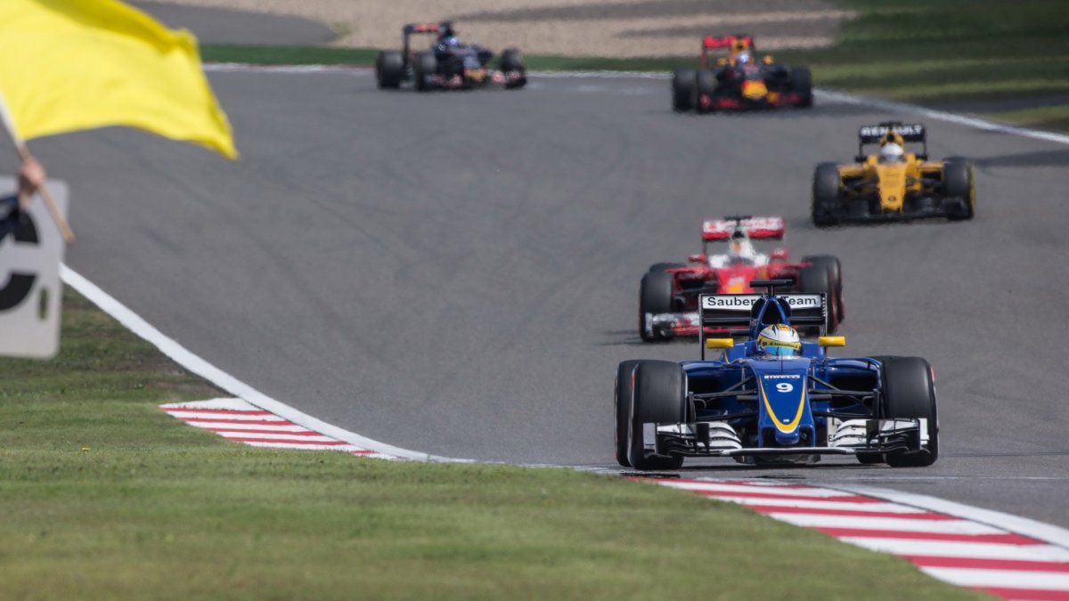 Marcus Ericsson v závodě v Číně