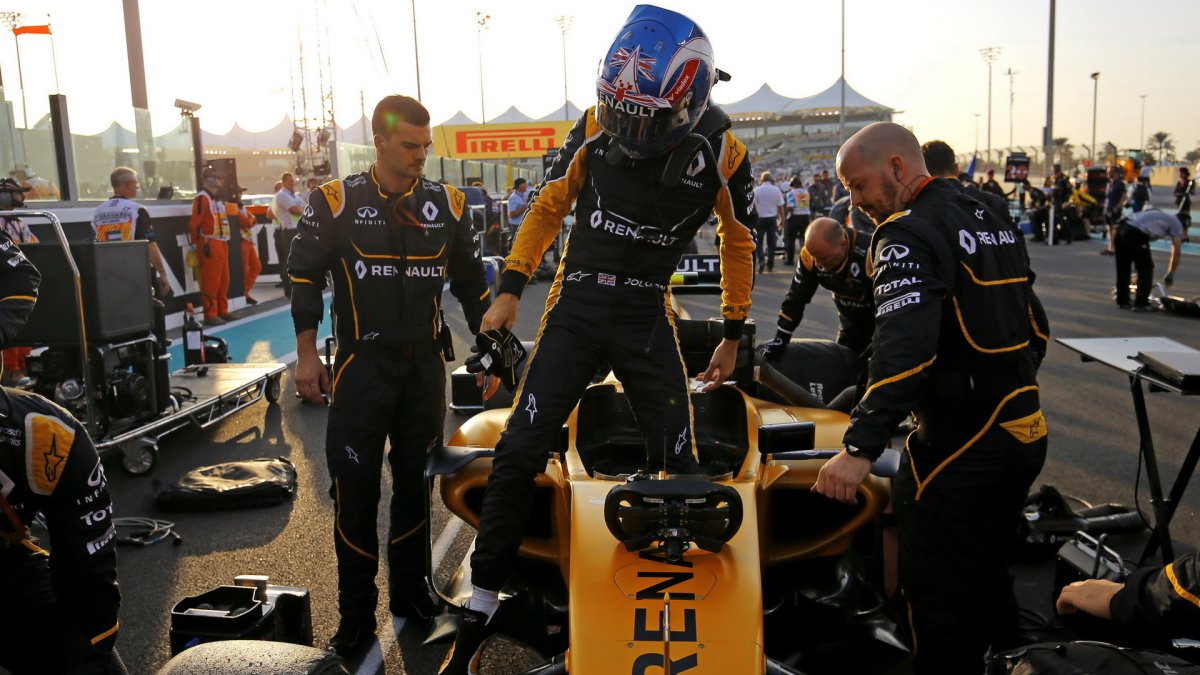 Jolyon Palmer před závoděm v Abú Zabí