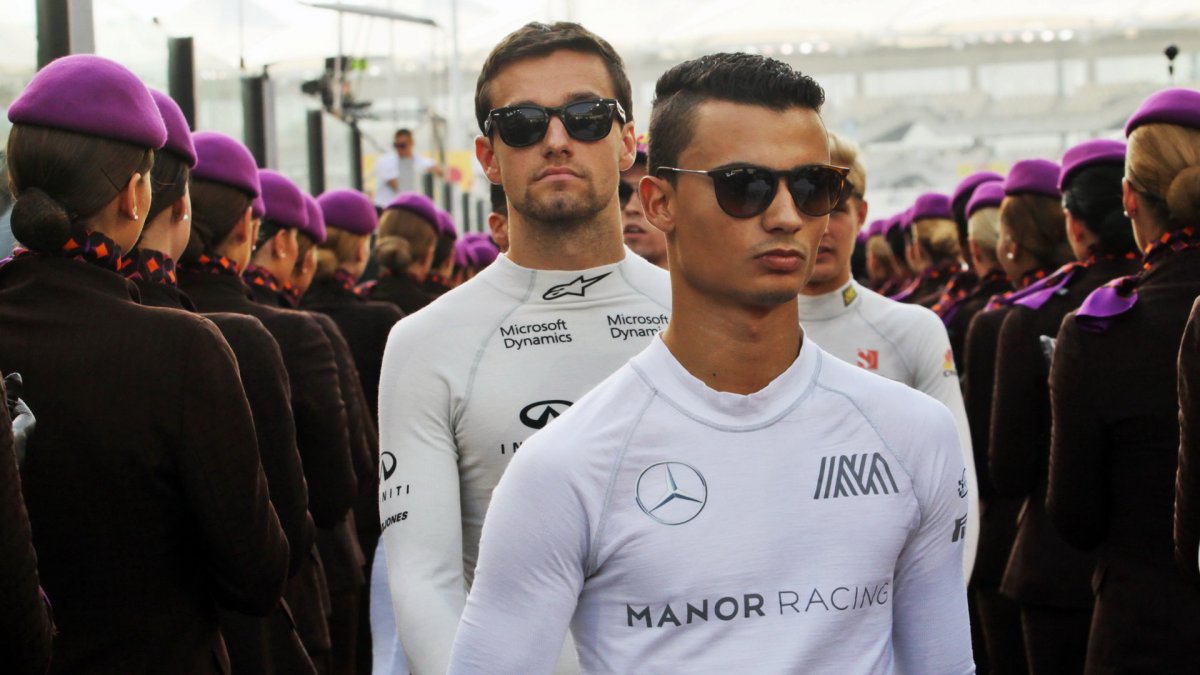 Pascal Wehrlein a Jolyon Palmer v Abú Zabí