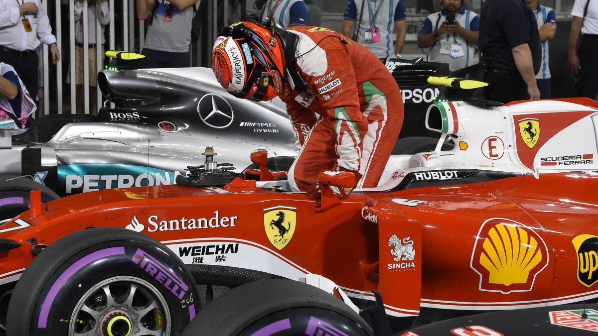 Kimi Räikkönen po kvalifikaci v Abú Zabí