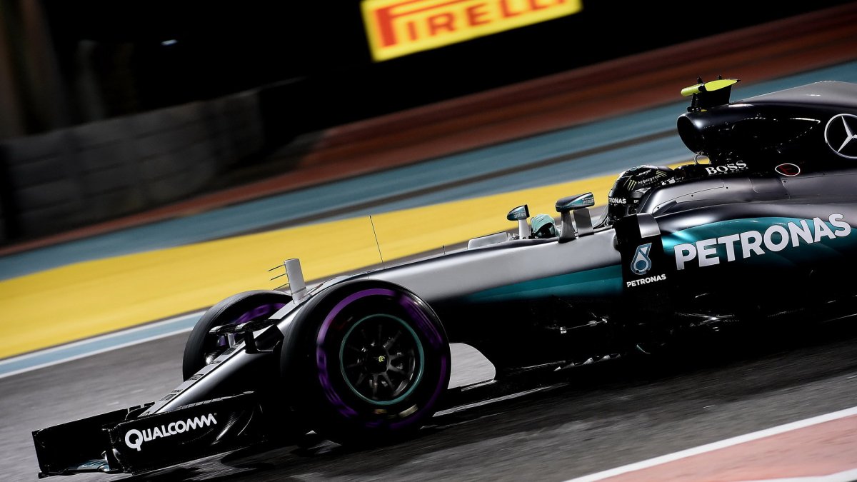 Nico Rosberg v kvalifikaci v Abú Zabí