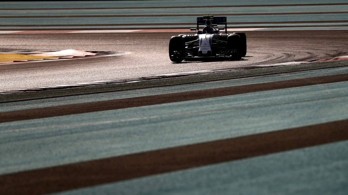 Valtteri Bottas v kvalifikaci v Abú Zabí