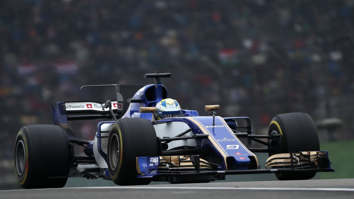 Marcus Ericsson v závodě v Číně
