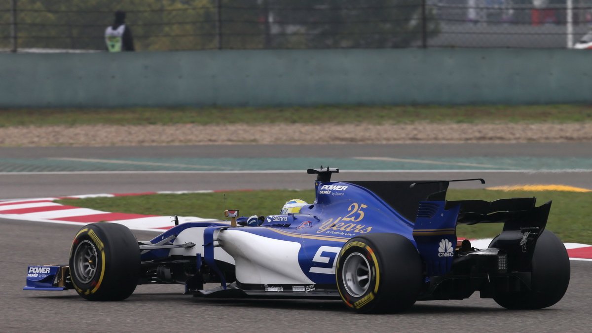 Marcus Ericsson v závodě v Číně