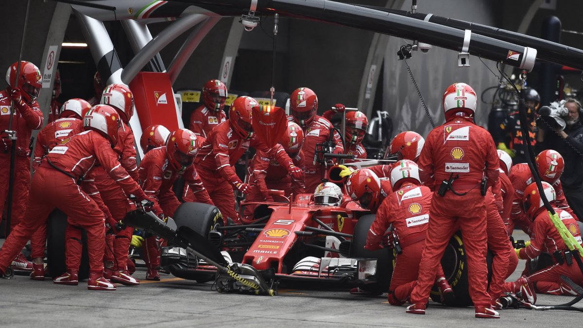 Sebastian Vettel v závodě v Číně