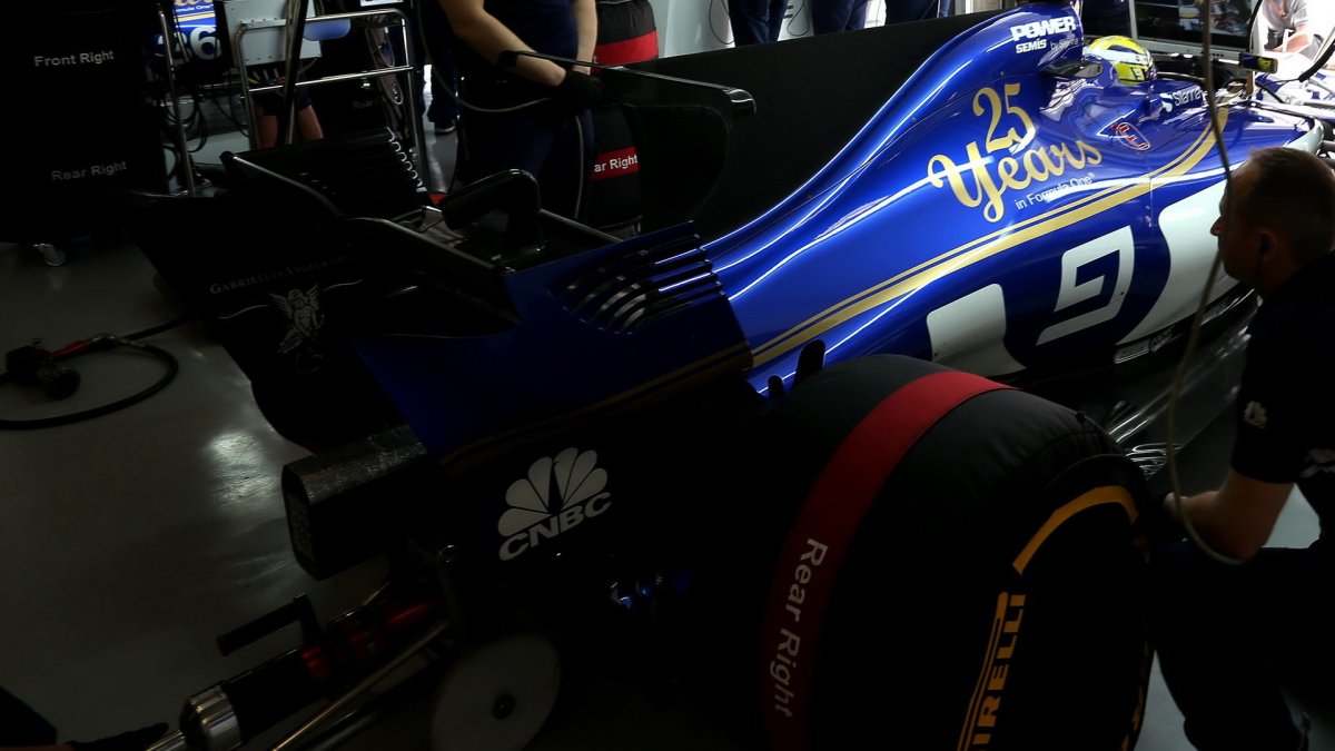 Startování vozu Sauber | Sauber C36 - Ferrari v kvalifikaci v Číně
