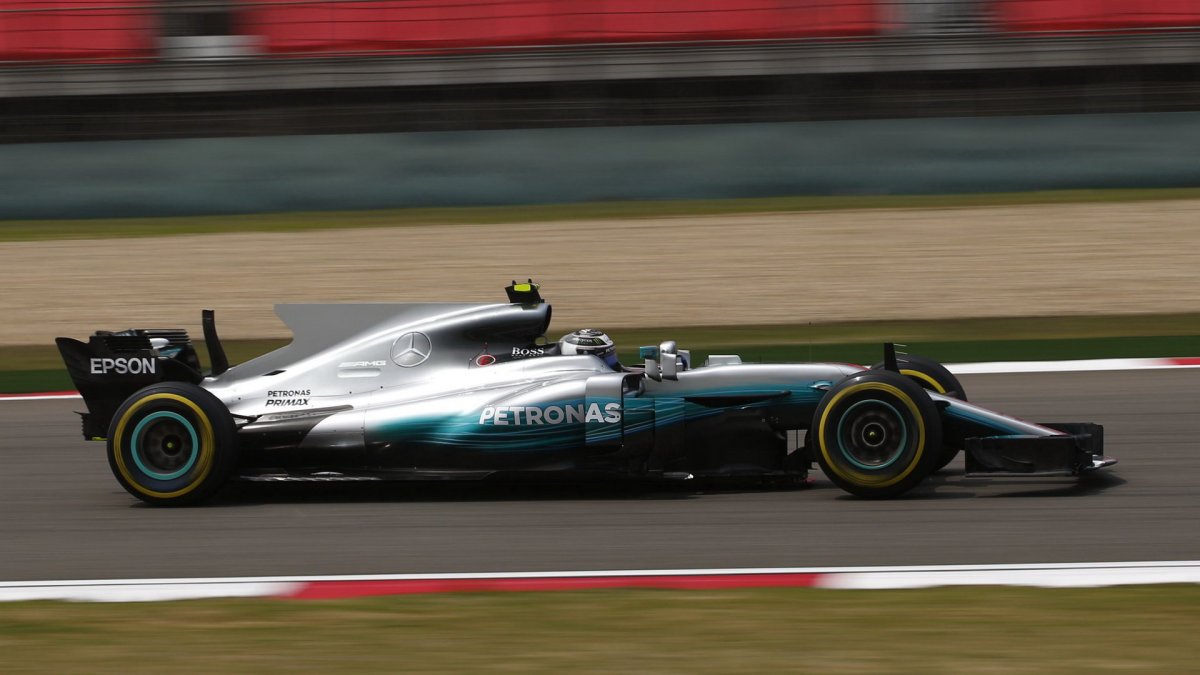 Valtteri Bottas v kvalifikaci v Číně