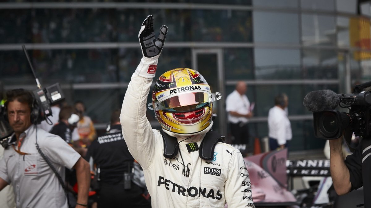 Lewis Hamilton po kvalifikaci v Číně