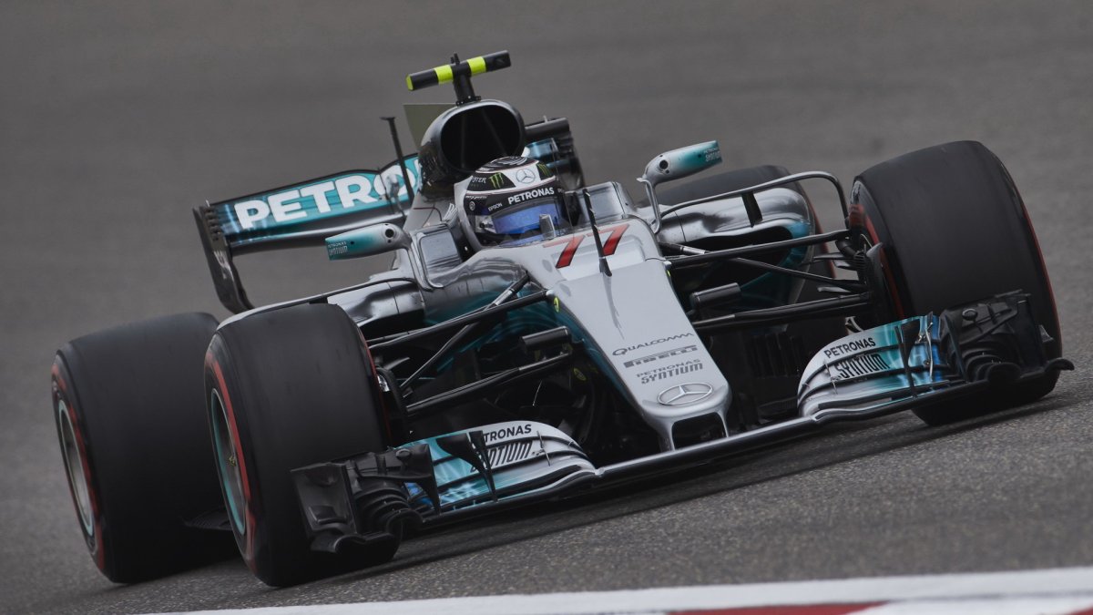 Valtteri Bottas v kvalifikaci v Číně