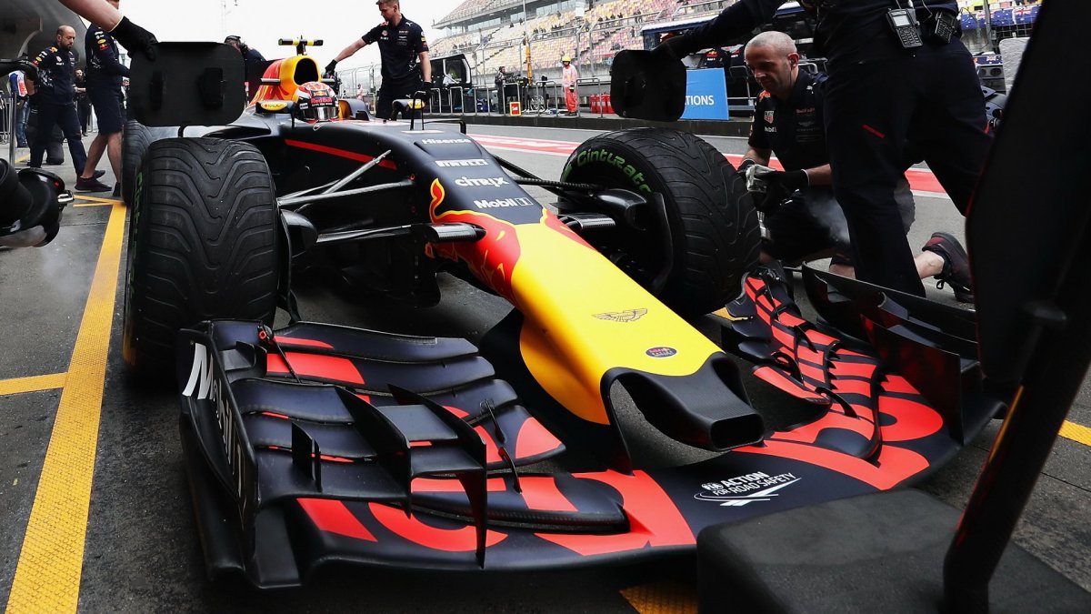 Max Verstappen v tréninku v Číně