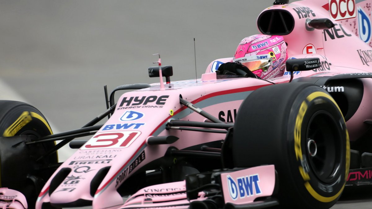Esteban Ocon při tréninku v Kanadě