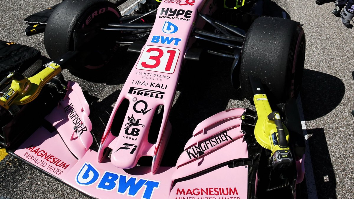 Přední křídlo vozu Force India VJM10 - Mercedes v Austinu