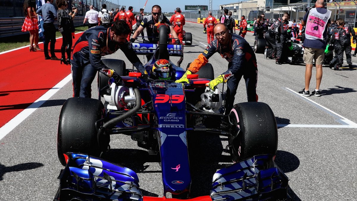 Brendon Hartley před závodem v Austinu
